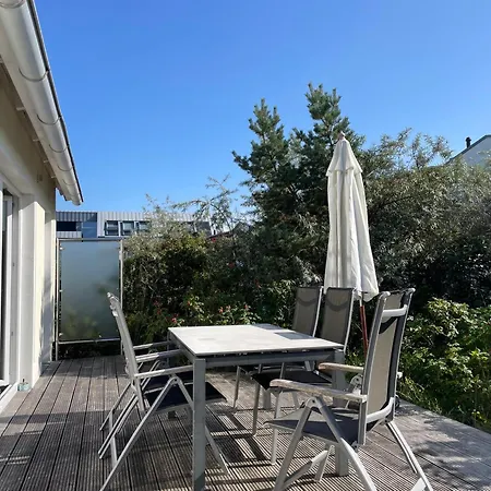 Kapitänshaus Bergmeyer Mit Meerblick Ferienhaus